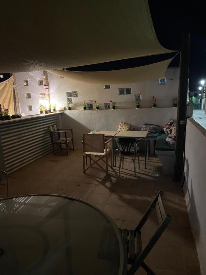 萨斯 Casa Claddagh酒店 外观 照片