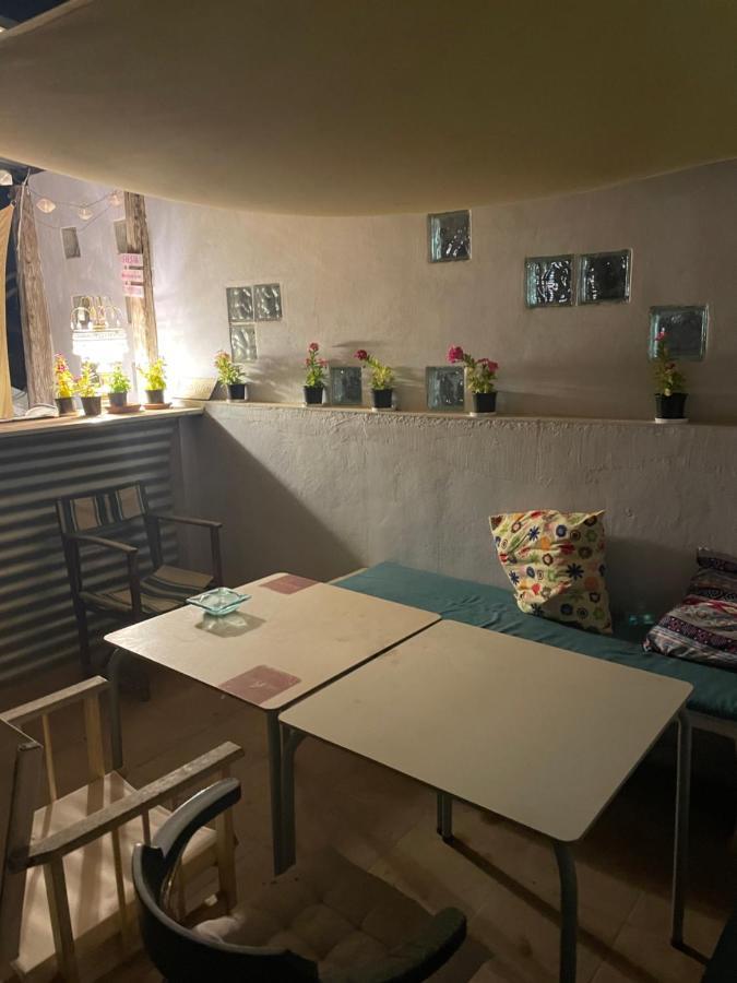 萨斯 Casa Claddagh酒店 外观 照片